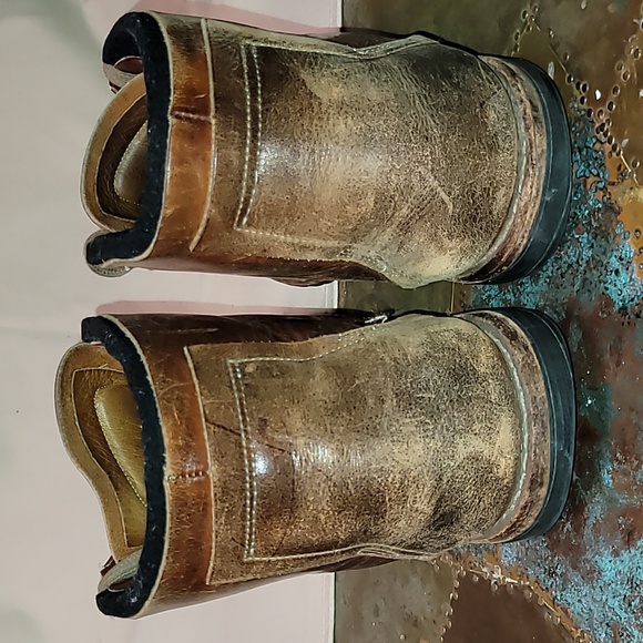 Vintage. Timberland Boot Company. Re-worked leather details. Men's size 12 - Picture 7 of 16